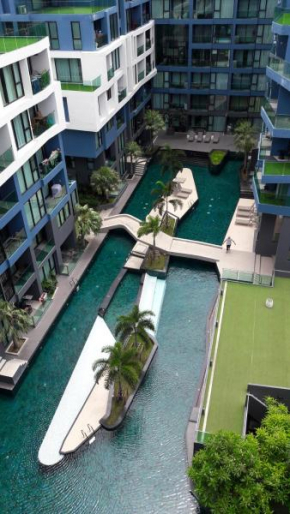 Отель Acqua Condo Jomtien  Ампхое Бангламунг